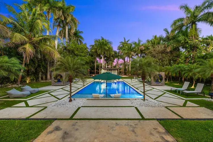 Moroccan Villa – Luxe Miami Escape w/ Basketball Court, XL Hammock & Cabana
