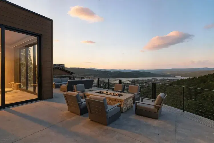 7BR Deer Valley Ski In Ski Out Home w Theater image 3