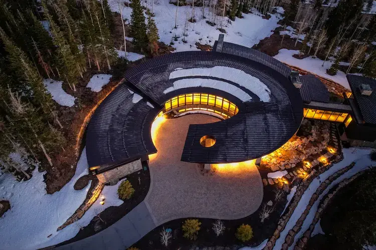 Alpine Opus Chalet image 4