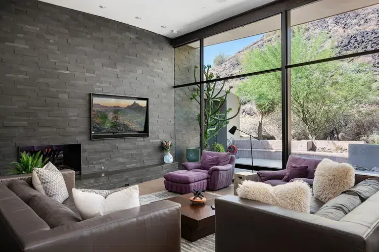 Magnificent Mountainside Estate with Ultimate Privacy