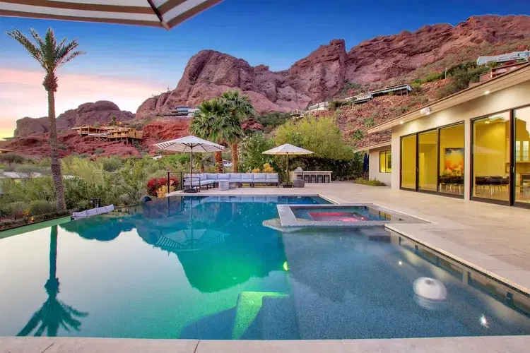 The Glass House Camelback | A Private Desert Modern Featured by NYT & Condé Nast image 5