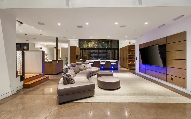 Camelback Mountain Retreat | Pool, Spa, Views image 2