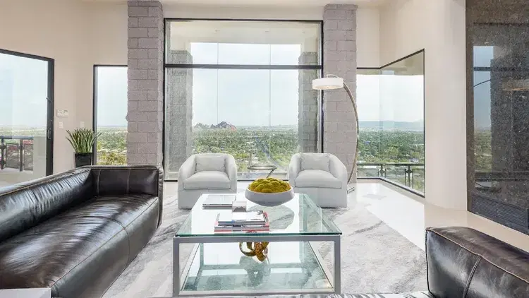 Top Shelf Manor - An Exceptional Luxury Estate! image 1