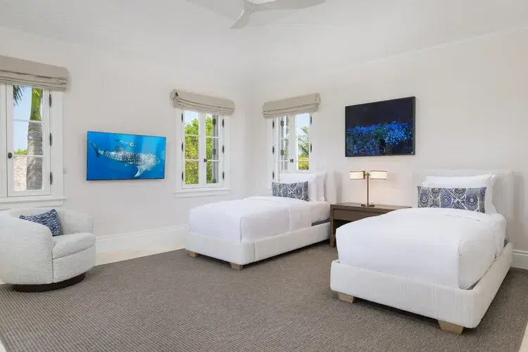 Sea Breeze Estate (formerly Amazing Grace) image 5