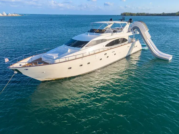 Azimut 90'