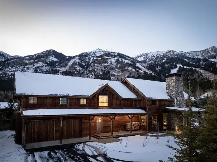 Lodge at Shooting Star West 01 image 1