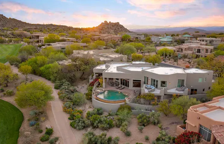 Luxury Troon Golf Estate | Entire home in Scottsdale, Arizona