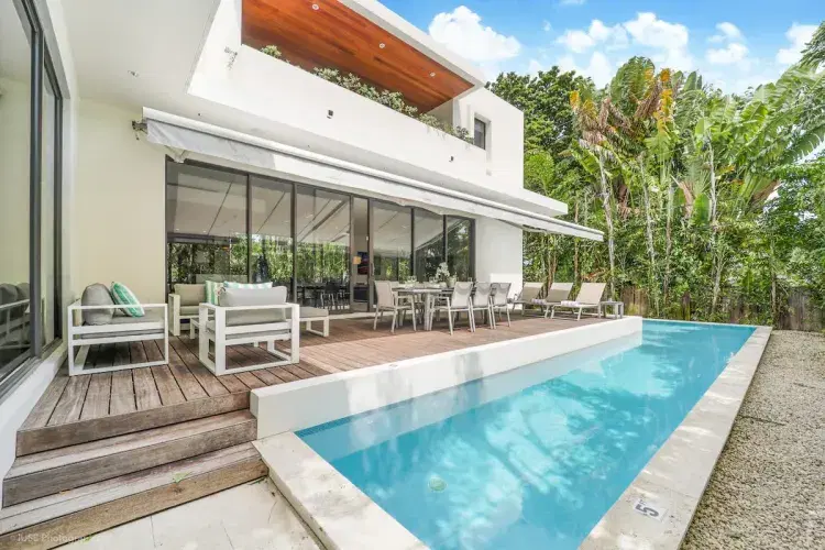 Palm Haven Villa
